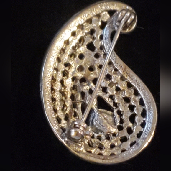 Silver/ rhinestone pin - Picture 2 of 3